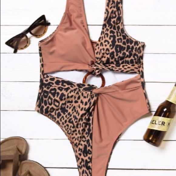 Leopard one piece tank style swim suit, size M - Picture 14 of 14